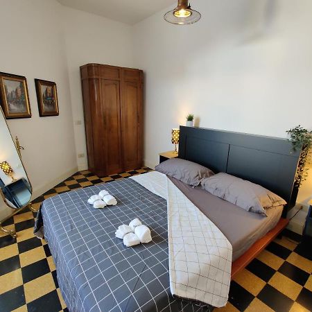 Appartamento Elegante Trilocale A Milano Esterno foto